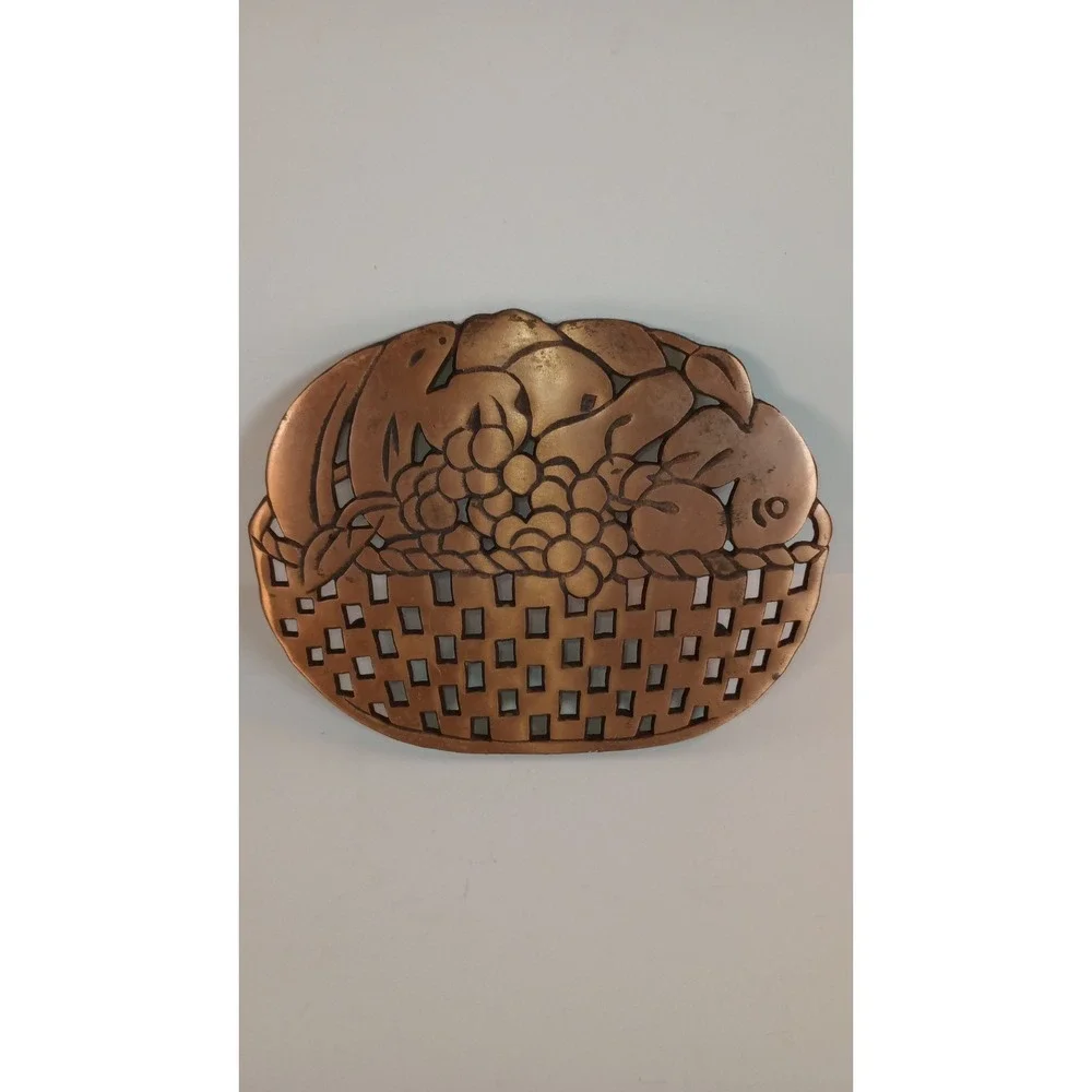 Vintage 1990s Cast Iron Copper Fruit Basket Footed Hot Plate Trivet Cottage 9